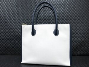 ◆美品◆CELINE セリーヌ◆バイカラー◆カーフ レザー 本革◆トート バッグ◆ホワイト ネイビー G金具◆腕掛け◆B5サイズ収納可◆A9132