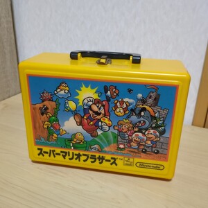 スーパーマリオブラザーズ　ファミコンカセット キャリングケース 収納　箱　ファミリーコンピュータ famicom　 Nintendo 任天堂 当時物