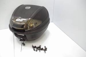 GIVI　トップケース　E300NT2　30リットル　キー2本　スレ