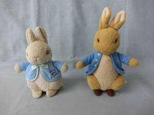 【値下げ】ピーターラビット　ぬいぐるみ　2体セット　The World of Beatrix Potter　ビアトリクス　ポター　ウサギ　兎　海外製品　レア