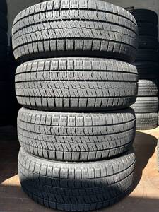 215/60R16 95Qブリヂストン/VRX2 17年製 スタッドレス 4本セット