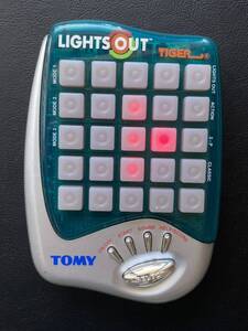 動作確認済み LSI 超光奮パズル LIGHTS OUT ライツアウト TOMY トミー ポータブルゲーム レトロ ゲーム機 ゲーム