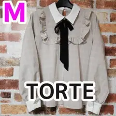 ⭐極美品⭐【　TORTE　トルテ　胸元おリボンチェックシャツ　Ｍサイズ】