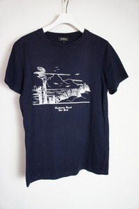 希少 APCアーペーセー A.P.C ビーチ Ｔシャツ 半袖カットソー ネイビー紺224O