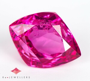 ビルマ産 非加熱 ルビー3.18ct ルース