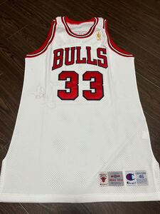 BULLS pippen サインユニフォーム　証明書付き