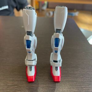 機動戦士ガンダム　ジャンク　パーツ　HGBF ビルドガンダム　両足