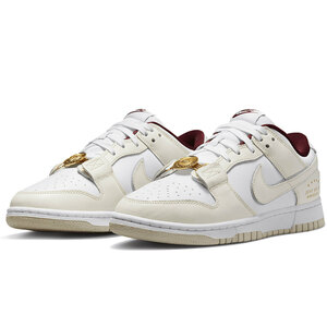 ナイキ 22cm ダンク ロー SE 定価14300円 ホワイト ファントム レッド WMNS DUNK LOW