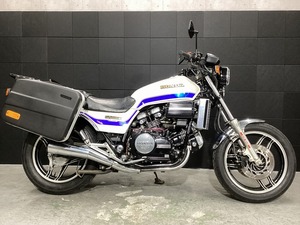 VF750セイバー★美車★1982年式・低走行7,373km・クラウザー製サイドパニア付き・低金利ローン・V4エンジン・RC07 sph8578