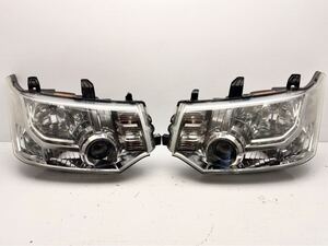 三菱 デリカD:5 / D5 CV5W CV1W CV2W CV4W 純正 HID ヘッドライト 左右セット バラスト バーナー付 KOITO 100-87918 (P207)