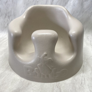 【美品】Bumbo バンボベビーソファー 後から付けられる専用腰ベルト入り サンドベージュ