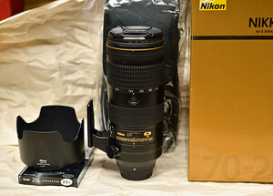 Nikon AF-S NIKKOR 70-200mm f/2.8E FL ED VR　中古美品