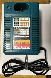 マキタ　makita　電動工具7.2-14.4v充電器　DC1439　正常現状渡し