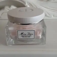 MISS DIOR