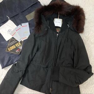 極美品◆PRADA GORE-TEX ダウンジャケット 2way フード着脱可能 ファー ラバーロゴ ブラック 黒 レディース プラダ ゴアテックス 肉厚 極暖