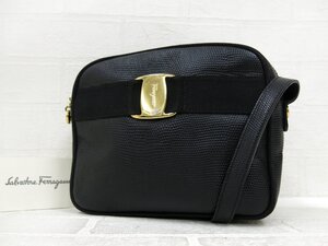 ◆超美品◆Salvatore Ferragamo フェラガモ◆ヴァラ◆リザード型押し レザー 本革◆ショルダー バッグ◆ブラック ゴールド金具◆A9021