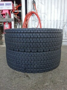 275/70R22.5　148/145J　ブリヂストン　W900　中古スタッドレス２本　送料無料③　（061001）