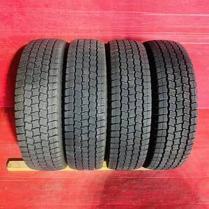 GOODYEAR ICE NAVI CARGO 165R13 国産 2015年式　パンク修理なし ビード切れなし 汚れあり　スタッドレス 4本セット