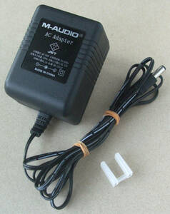 送料無料 M-AUDIO 純正 ACアダプター AC Adapter 電源アダプター AD-121AJ センタープラス 12V 1A ピン無し 5.5mm 2.5mm 即決！