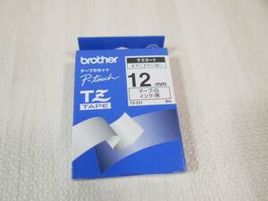 ブラザー brother テープカセット インクカートリッジ 白　黒　P-touch TE TAPE