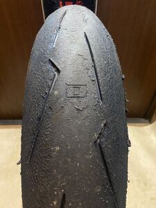 中古MCタイヤ 2023年製造 PIRELLI DIABLO SUPERCORSA V4 SC1 140/70R17 ピレリ ディアブロ スーパーコルサ 140 70 17 3123 K5651