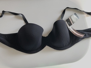 75B☆Simone Perele　シモーヌ ペレール海外高級ランジェリー　ブラ