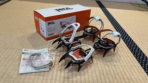 新品 PETZL ペツル Ilbis イルビス レバーロック ユニバーサル 10本爪 送料無料