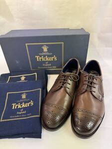 新品 Tricker