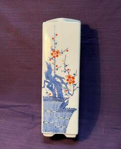 鍋島焼色絵梅花文花瓶[7332]