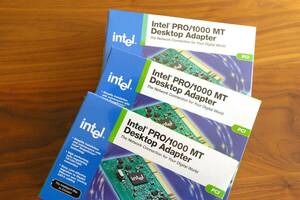 ★★★★★ 送料無料 Intel PRO/1000 MT Desktop Adapter PWLA8391MT 箱入り新品未開封 ★★★★★