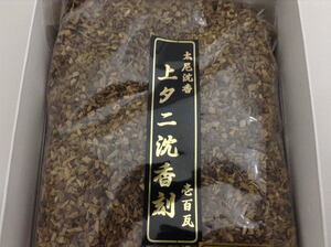 【佐藤仏】 上　タニ沈香刻み　100ｇ　精華堂