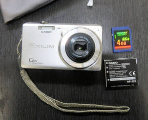 CASIO EXILIM EX-Z900　ジャンク