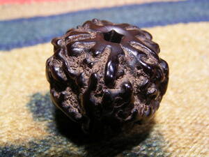 Antique Rudraksha ルドラクシャ ５ムキ 5面 金剛菩提樹 数珠 マーラー mala ネパール