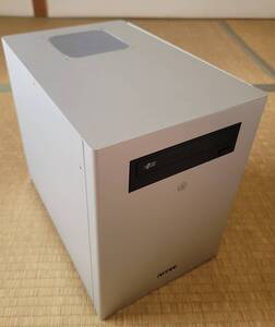 【中古】Mini-ITX用PCケース LIAN LI PC-Q28A [Silver] Mini-ITX