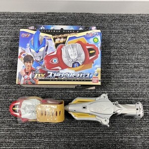 〇S028-W13-2069 バンダイ ウルトラマン ギンガストリウム DXストリウムブレス/DXギンガスパーク 箱付き 一部動作確認済み