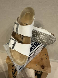 BIRKENSTOCK☆ビルケンシュトック Arizona/アリゾナ ナチュラルレザー WHT NL39(25.0)