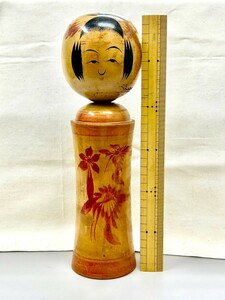 こけし　鳴子系　梅井昭二　作　高さ　約30cm　772ｇ　民芸品　郷土玩具