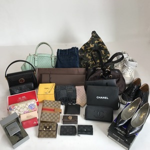 02w10935★1円~ ブランドまとめ22点 小物 財布 LV GUCCI CHANEL キャビアスキン ココ FENDIオーロックネックレス など【ジャンク品】