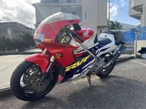 HONDA RVF400 NC35