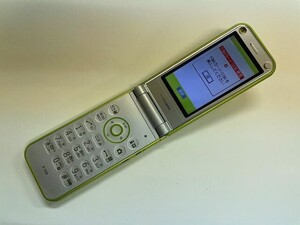 AI961 docomo N-06B グリーン