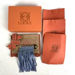 LOEWE ロエベ ピン ブローチ スウェード アナグラム