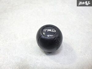 程度良好！簡単おしゃれ！トヨタ TRD ブラックレザー シフトノブ M12 x 1.25 5速・6速マニュアルトランスミッション用 アルテッツァにて