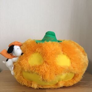 ユニバーサルスタジオジャパン　スヌーピー ハロウィン　ぬいぐるみ　クッション