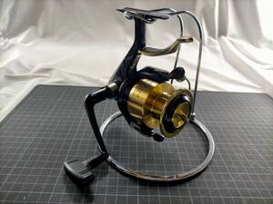 續【日本製】 ダイワ 03 トーナメントZ 4000LBD ドラグ付 日本製 DAIWA TOURNAMENT-Z レバーブレーキ リール 磯 0601F