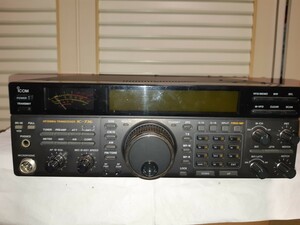 ICOM-736 HF/50MHZ 100Wトランシーバー