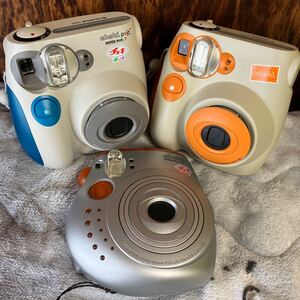 美品　チェキ インスタントカメラ FUJIFILM 3台