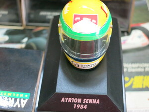 MINICHAMPSヘルメット　AYRTON SENNA