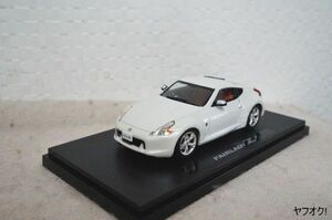 エブロ 日産 フェアレディZ 2008 1/43 ミニカー難あり 白