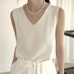 MUYMONA ムイモナ V-neck sleeveless colorknit