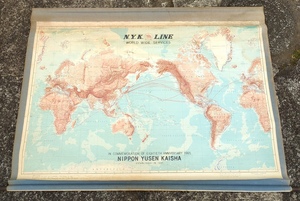 古地図 掛軸　日本郵船会社 80周年記念 航路図 大判 99×138cm　1965年 世界地図 日本 樺太 中国 台湾 朝鮮 N.Y.K LINE 船舶 海路図 鳥瞰図